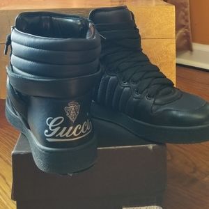 Gucci sneaker boxer boot classic
